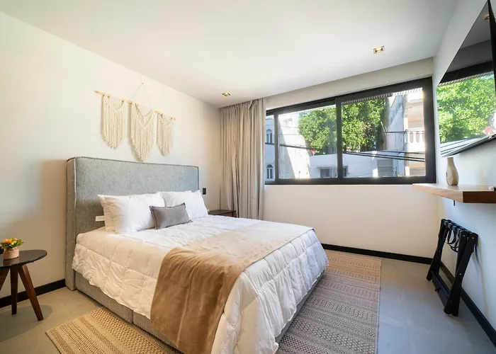 New With Pool And Gym 1 Br Appartement